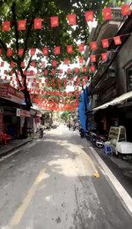 mặt phố giáp giải phóng. diện tích 90m mặt tiền 4.5m. giá 30 tỷ. lh 