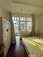 căn hộ full nội thất ban công thoángtại nguyễn văn thương bình thạnh gần hàng xanh-hutech - gtvt