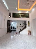 hẻm 333 nguyễn trọng tuyển - xây 2 tầng - hơn 50m2 - ngang rộng 4.2m - cách 30m ra mặ.t tiền