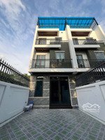 bán nhà hưng đạo, có sân cổng riêng, ô tô lùi cửa. 1km ra vành đai 4. dt 52m2, 4 tầng. giá 3,95 tỷ