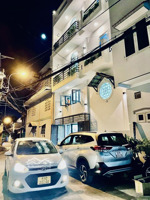 nhà đẹp full nt mới xe hơi đậu nhà