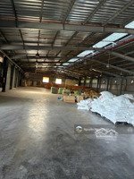 cho thuê kho 2000m2 tại quốc lộ 1a , thủ đức