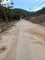 [ đất dân nằm giữa thaco sao mai anh và & trường lái xe thăng long. giá: 3,650 tỷ