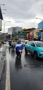 mặt tiền thành thái q10 ngay ngã 4 tô hiến thành 5 tầng 2 mặt thoáng 60m2