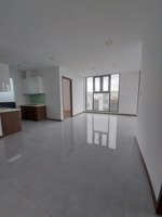 cho thuê căn hộ 3 phòng ngủ căn góc 2 ban công