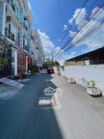 bán nhà mới tinh, an dương vương q8, sát vách q6, q5.4x13. nhỉnh 6t