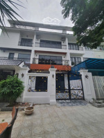 cần cho thuê nhà vườn khu đô thị gleximco s.tích 120 m2 giá 28 tr nhà ht đẹp lh 