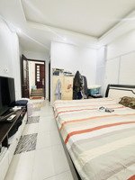 xe tải đỗ cạnh - phạm viết chánh quận 1 - 50m2 ngang 3m7 4 tầng ở ngay - 12 tỷ 7