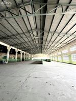 CHO THUÊ 8100m2 KHO, NHÀ XƯỞNG, CÔNG TY MẶT TIỀN ĐƯỜNG NHỰA 20m GẦN CẦU HÓA AN (XT675)