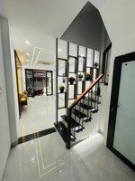 bán nhà văn cao ba đình dt 43m x 5t x mt 3,1m giá 16,8 tỷ có thương lượng