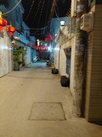 nhà 3 tầng hẻm xe hơi phú thuận 45m 3pn 4wc giá 6.1 tỷ