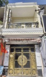 nhà mặt tiền đối diện chợ - 4pn - đường rộng 6m