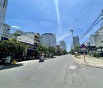 cặp sát góc đỗ bá - ngang 10m - 300m chạm sóng biển mỹ khê