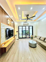 gấp! trần hữu tước, ngõ thông thoáng, ô tô, kinh doanh, 20 ra phố, đẹp ở ngay, 45mx5t