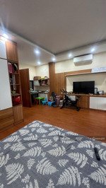 cho thuê nhà liền kề sài đồng 75m2 5 tầng thang máy giá 19 tr, vị trí thuận lợi gần vinhome