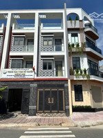 nhà hoàn công 4 tấm 68m gần làng đại học quốc gia tp.hcm đường nhựa 16m giá tốt 5,95 tỷ