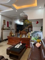 lk phú lương- hàng kín- cần bán gấp.
diện tích: 62.5m* 5t.
hoàn thiện đẹp, vị trí đẹp, giá đẹp.