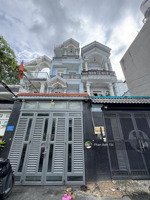 bán nhà riêng tại nguyễn duy cung, hẻm ô tô, 9,8 tỷ, 100m2, 5pn, 5wc