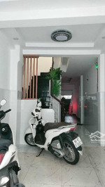 bán nhà phố quận 1 - chdv 8pn- dòng tiền 35tr- btct 5 tầng (1 trệt, 1 lửng, 4 lầu) chỉ 8,6ty