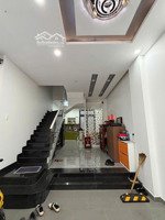 nhà khu bên sông hiệp bình chánh, sát bên gigamall, 4 tầng, hxh, 80m2, 7 tỷ 5 còn bớt