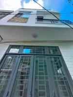 Nhà 1 trệt 1 lầu 1 sân thượng - Gần trường THPT Châu Văn Liêm