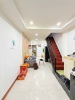 (5,65 tỷ tl) nhà 1 sẹc, hẻm 5m chuẩn , 2 lầu , đường tô hiến thành..!