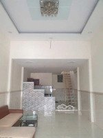 cho thuê nhà cấp 4 có gác đúc diện tích 4x11 hiệp thành 13 giá 5 tr / 1 tháng liên hệ 