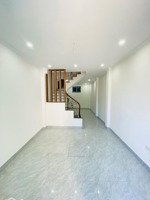 tôi chính chủ bán nhà phường chương mỹ - ô tô trước nhà - cạnh 3 trường đh 4.5 tỷ