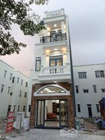 nhà mặt phố 2 lầu trệt kdc phường dĩ an, tp hcm