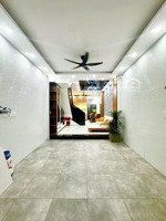 bán nhà mới 4 tầng - hẻm 6m xe hơi ngủ trong nhà - huỳnh tấn phát nhà bè (giáp phú mỹ hưng