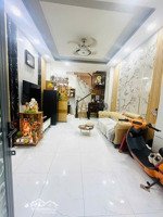 (6.15 tỷ tl) nhà 1 sẹc, 3 lầu hồ thị kỷ, ngay phố ẩm thực..!