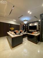 Nhà mới- Ở sướng- 7 tầng- Thang máy- 2 thoáng- Vỉa hè- Ô tô tránh- Phố Trung Kính to.