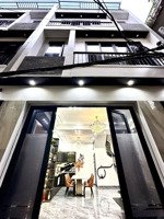 nhà đẹp trần nguyên hãn - tôn đức thắng - oto đỗ gần nhà