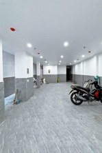 bán nhà văn cao ba đình dt 99m x 6t x mt 5,8m giá 23,5 tỷ có thương lượng
