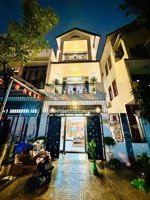 bán nhà 3 tầng full nội thất mặt tiền mộc bài 4 p hoà khánh đà nẵng. diện tích 81m giá chỉ 7.9 tỷ