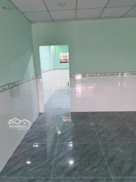 nhà mặt tiền trong chợ tân hương_đường đỗ thị tâm, dt: 4x15m, có lửng, đang cho thuê, giá: 6.5 tỷ