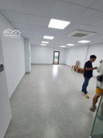 cho thuê nhà mp hoàng quốc việt, 65m2, 6 tầng, thang máy, vp, kd, đào tạo