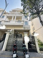 nguyên căn nhà phố cityland park hills gò vấp - 5x20m - 1 hầm 4 lầu - có thang máy - full máy lạnh