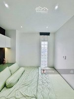 nhà đẹp siêu phẩm gần sân bay đường số 28 p. an nhơn xe hơi trong nhà hướng đông nam 3 pn