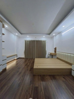 6,45 tỷ - cực hiếm - nhà xây mới - 35m2 - ô tô đỗ cổng