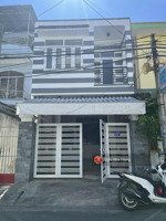 bán nhà 2 tầng mt đường đồng nai- dt: 83,3m2 giá 9ty999