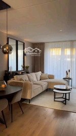 chủ nhà kẹt tiền cần bán tại chcc botanica premier. 70m2 2pn. lh em qua: 