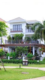 cho thuê | biệt thự đơn lập ven sông siêu đẹp (có hồ bơi) quận 7 4pn