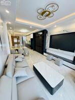 Nhà 7 tầng- Thang máy- Nội thất xịn- 2 thoáng- Ở sướng- Ô tô tránh- Phố Trung Kính.