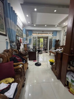 bán nhà 2 tầng , hxh , 80m2 , ngang khủng 6m , chỉ với 8.x tỷ