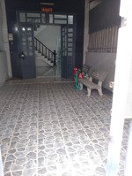 nhà đúc 1 lầu 4x18m. người nhà cần bán nhanh