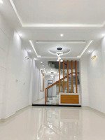 cho thuê nhà 1 trệt 2 lầu p. thống nhất, biên hòa 