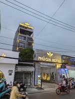 bán khách sạn siêu đẹp mặt tiền đường lê văn lương. quận 7 (6,5x50m) hđt; 100triệu/th; giá; 45tỷ