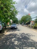 bán lô đất mặt tiền đường số 26 p.cát lái quận 2 ( 2 oto tránh nhau lg đường 12m )