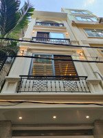 bán nhà thông phong đống đa 45m2 4 tầng mặt tiền 4.2m hơn 8 tỷ ôtô gần nhà đẹp ở ngay cc 